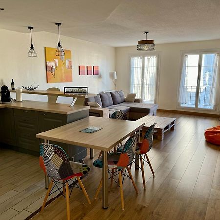 Vue Imprenable Sur La Mairie Appartement Vannes Buitenkant foto